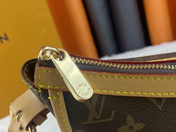 ルイヴィトンバッグ角部分ディテール